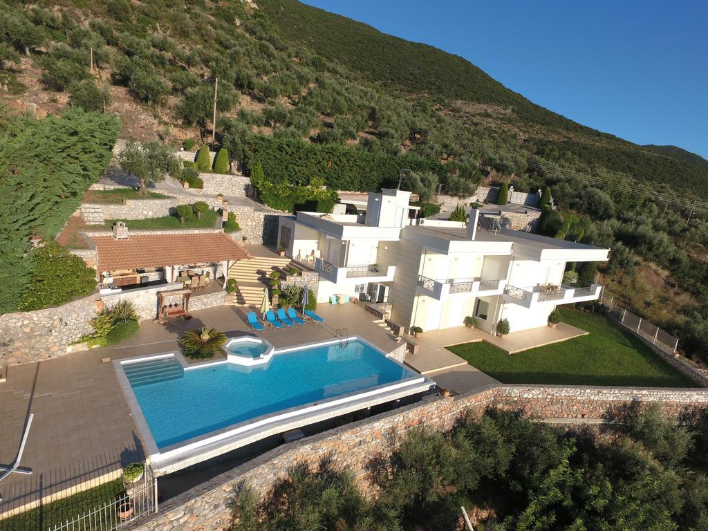 Villa Rebecca Calamata Exterior foto